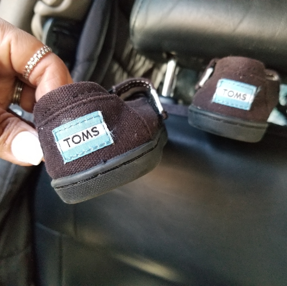 Tom's girls 4c